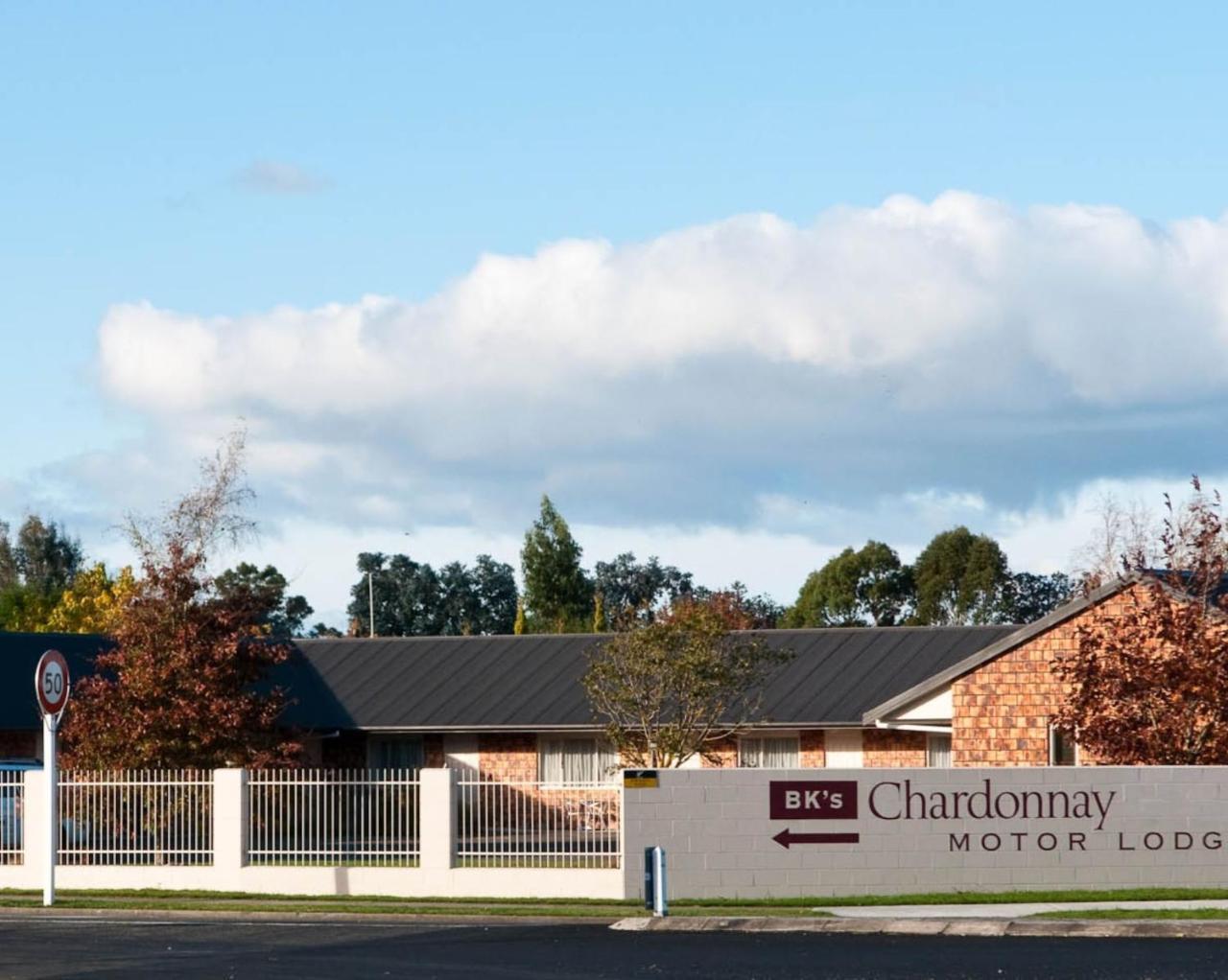 Bk'S Chardonnay Motor Lodge Masterton Exterior photo